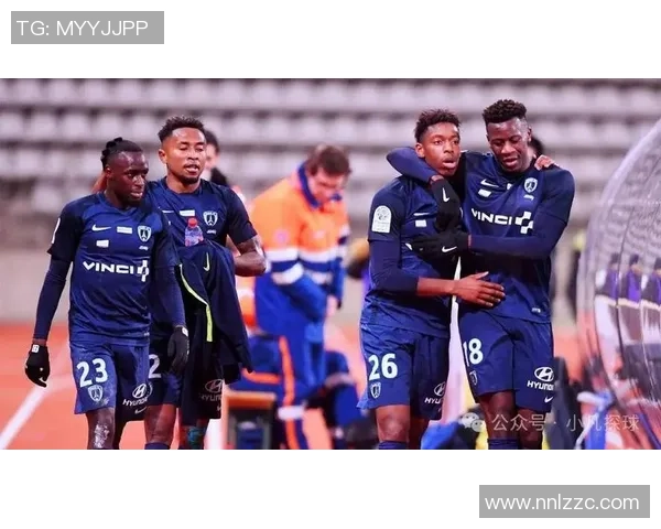 马赛与卡昂对决前瞻分析球队状态及战术布局探讨