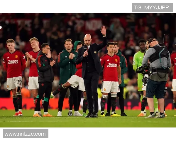 曼联与哈德斯联赛对决结果揭晓精彩瞬间回顾与分析